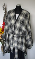 Weicher poncho cape gebraucht kaufen  Nürnberg