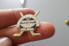Badge pin broche d'occasion  Dompaire
