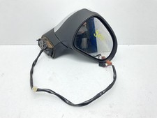 Specchietto retrovisore destro usato  Italia