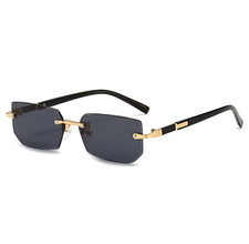 Lunettes soleil rectangulaires d'occasion  Treillières