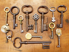 Lot antique keys d'occasion  Expédié en Belgium