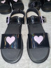 Sandálias DR. MARTENS meninas tamanho 4 EUA Black Marlowe Hearts meninas juniores 36 Eur comprar usado  Enviando para Brazil
