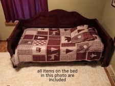 Day bed twin for sale  Darlington