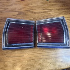 Carcaça de lanterna traseira MoPar 1967 Dodge Dart LF e RH com lente  comprar usado  Enviando para Brazil