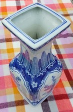Large chinese vase. for sale  GRANTHAM