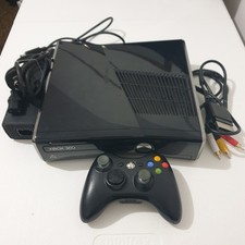 Console Microsoft Xbox 360 S fino preto 250GB modelo 1439 com controle funcionando comprar usado  Enviando para Brazil