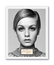Twiggy autographed signed d'occasion  Expédié en Belgium