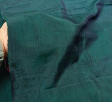 Tela artesanal de seda pura multiusos chatarra remanente de sari verde de colección Sushila segunda mano  Embacar hacia Mexico