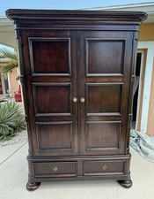Beautiful bernhardt smithsonia for sale  Cape Coral