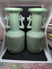 Pair celadon vases d'occasion  Expédié en Belgium