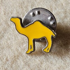 Spilla pins camel usato  Pieve di Cento