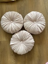 Round pleated pink for sale  GRAVESEND