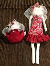 Qty preowned woof for sale  Centreville