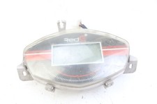 Compteur vitesse rouge d'occasion  Bohain-en-Vermandois