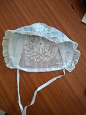Coiffe bonnet brodée d'occasion  Droué