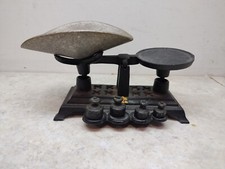 Mini balança de equilíbrio vintage pequena de ferro fundido com colher e 4 pesos em miniatura comprar usado  Enviando para Brazil