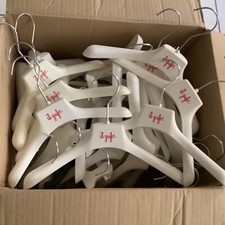 Lot cintres plat d'occasion  Perpignan-
