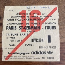 Billet foot 1981 d'occasion  Livry-Gargan