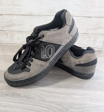 Adidas five ten for sale  Pomona