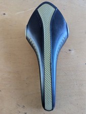 Sella fizik arione usato Sella fizik arione usato  Spedire a Italy