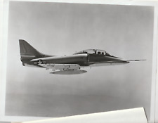 Douglas aircraft skyhawk d'occasion  Dijon