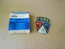 1950-1956 Ford capô de carro emblema plástico BA-16637-A NOS original do fabricante de equipamento original comprar usado  Enviando para Brazil