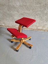 Chaise ergonomique genoux d'occasion  Montreuil-Juigné