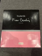 Foulard pierre cardin d'occasion  France