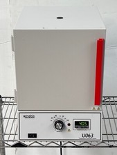 Incubadora de laboratório Amebis U063 gabinete controlado por temperatura bancada, 138000A comprar usado  Enviando para Brazil