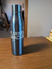 Garrafa de água a vácuo Fluent In Sarcasm azul 20 oz aço inoxidável, usado comprar usado  Enviando para Brazil