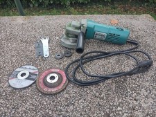 Smerigliatrice angolare black usato  Pasturo