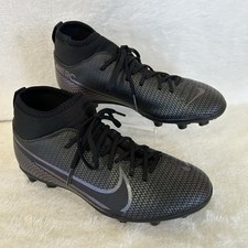 Nike kids unisex for sale  Schnecksville