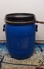 Kleines kunststofffass fass gebraucht kaufen  Neuburg