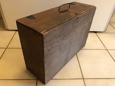 Belle ancienne boite d'occasion Belle ancienne boite d'occasion  Villefranche-sur-Saône