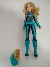 Boneca Capitã Marvel Starforce super-herói com capacete acessório Hasbro comprar usado Boneca Capitã Marvel Starforce super-herói com capacete acessório Hasbro comprar usado  Enviando para Brazil