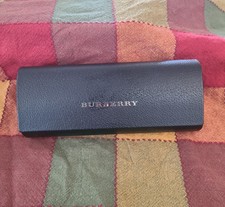 Óculos de sol rígido Burberry grande estojo magnético preto comprar usado  Enviando para Brazil