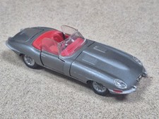 Voiture miniature jaguar d'occasion  Pordic