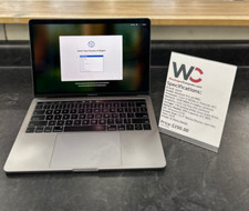 Apple MacBook Pro 13.3"Core i7 8ª Geração (SSD de 1TB, Intel, 2.80 GHz, 16GB) 2018 A1989 comprar usado  Enviando para Brazil