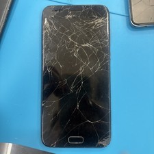 0224 smartphone asus usato  Ferrara