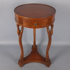 Mesa redonda de madeira com cisnes esculpidos Selva feita na Itália vintage 1990 comprar usado  Enviando para Brazil