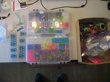 Grande Lote de 1000 Bandas de Tear Arco-íris 2 Teares e MAIS! + Pulseiras completas comprar usado  Enviando para Brazil
