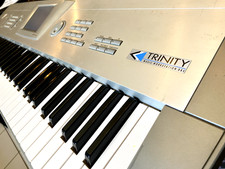 Korg trinity sintetizzatore usato Korg trinity sintetizzatore usato  Santa Maria Capua Vetere