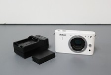 Câmera Digital Mirrorless Nikon 1 J1 10.1 MP (Somente o Corpo) - Branca EMISSÃO comprar usado  Enviando para Brazil