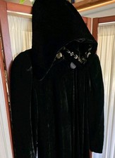 Black velour opera d'occasion  Expédié en Belgium