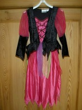 Schönes hexenkostüm 128 gebraucht kaufen Schönes hexenkostüm 128 gebraucht kaufen  Neuburg a.d.Donau