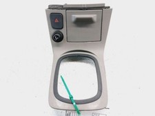 Moldura de câmbio de transmissão automática 01-03 INFINITI I30/I35 FABRICANTE DE EQUIPAMENTO ORIGINAL 96941-5Y760 comprar usado  Enviando para Brazil