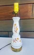 Beautiful white glass for sale  Houma