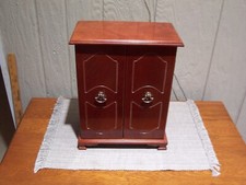Caixa de joias estilo guarda-roupa de madeira vintage MELE 5 gavetas 6 x 10 x 13 1/2" BOM, usado comprar usado  Enviando para Brazil