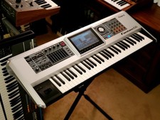 Must see roland d'occasion  Expédié en Belgium