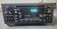 Rádio CD anos 90 00 Chrysler Dodge Jeep Plymouth caixa de fábrica P04704383AH comprar usado  Enviando para Brazil